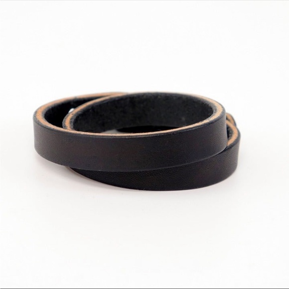 Self guard handmade leather bracelet - Picture 3 of 6